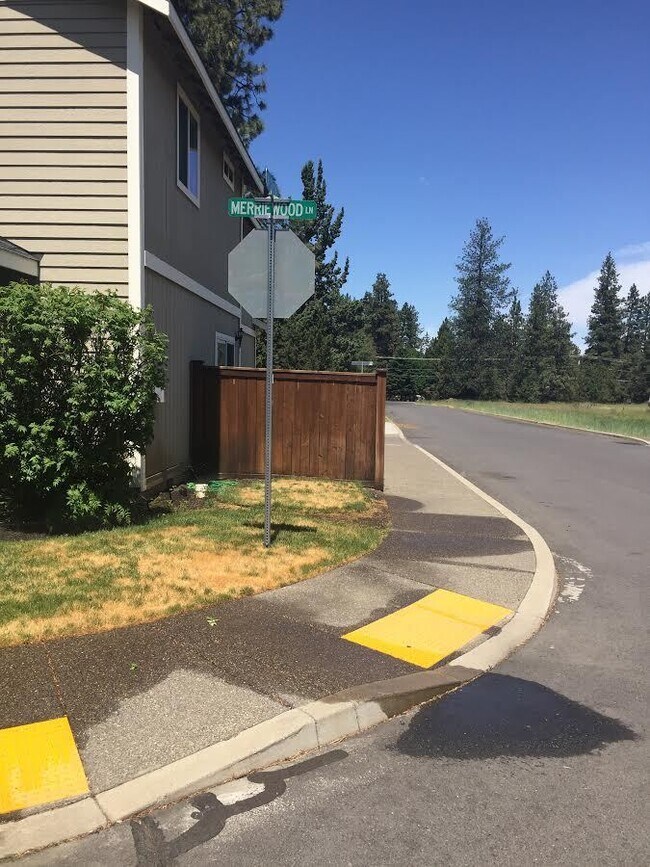 Building Photo - 20166 Merriewood Ln