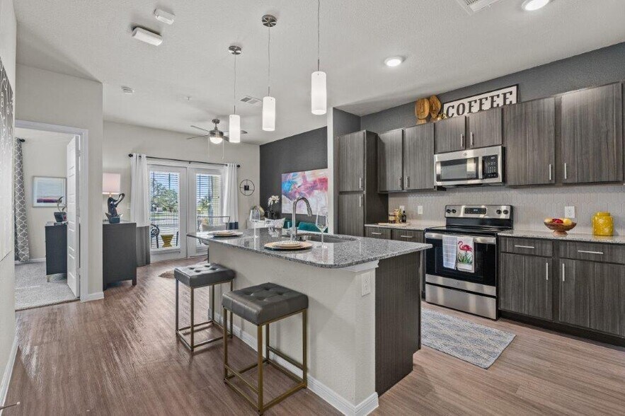 Redbird Ridge Apartments 14625 Potranco Rd San Antonio TX 78253