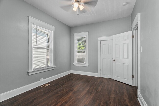 Building Photo - 3815 Wyoming St