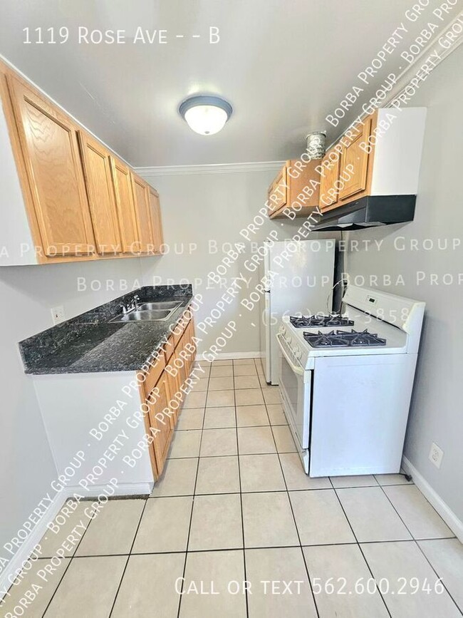 Building Photo - ***CHARMING 1 BEDROOM | 1 BATH BACK HOUSE ...