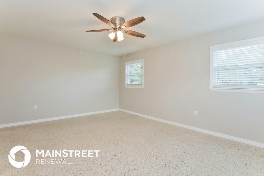 Building Photo - 1820 Azalea Ln