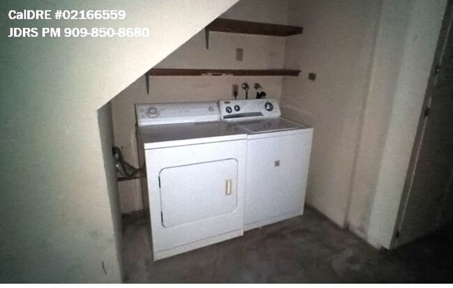 Building Photo - Arcadia 3 Bedroom Townhouse