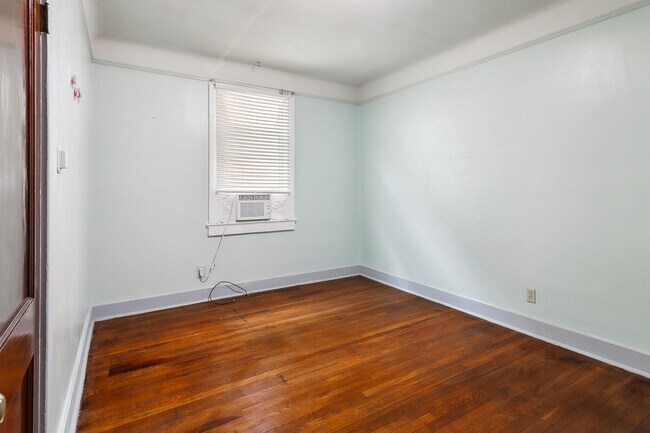 Building Photo - 7707 Green St