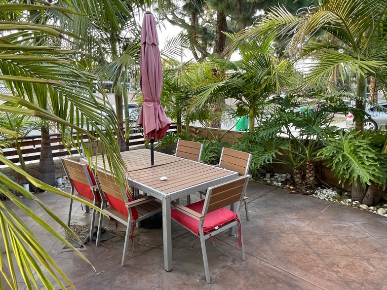 Building Photo - 2817 S Center St