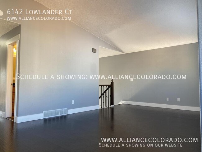 Building Photo - 6142 Lowlander Ct