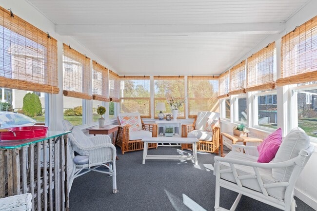 Building Photo - 53 Foss Cir