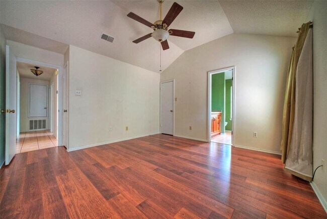 Building Photo - 14400 Levering St