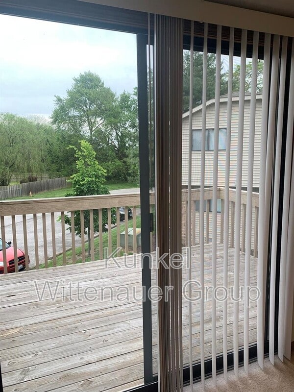 Building Photo - 285 Eagle Ridge