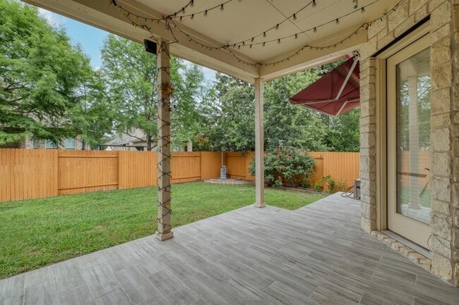 Building Photo - 14921 Iveans Way