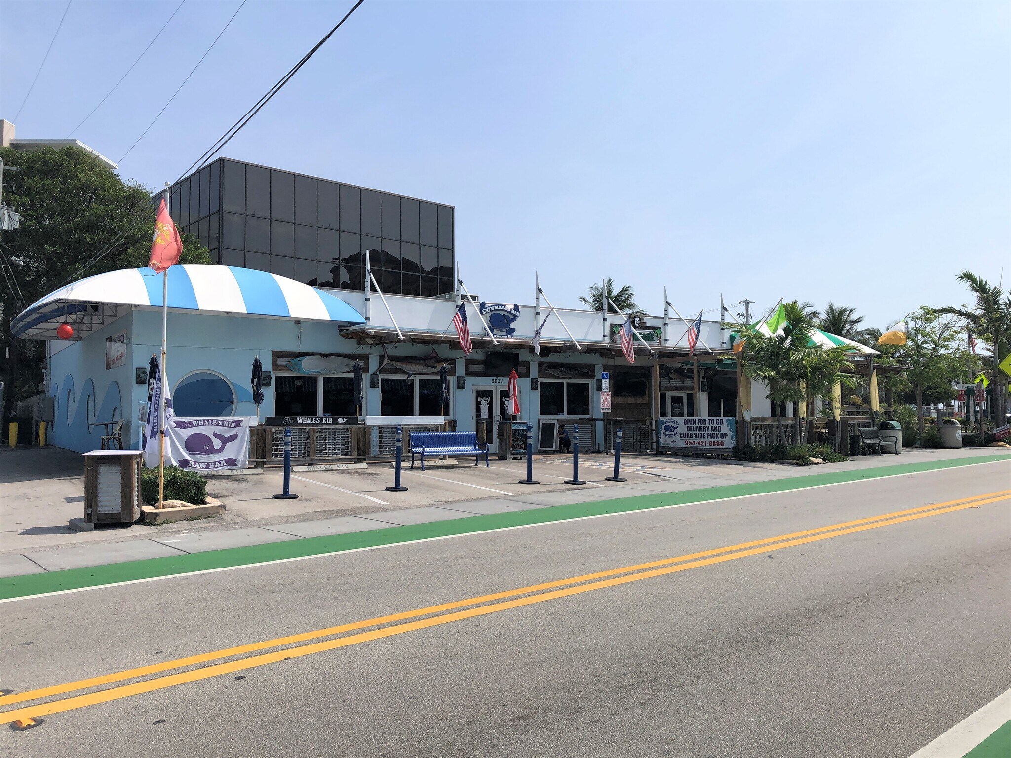 Building Photo - 770 SE 2nd Ave