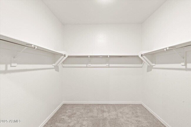 Building Photo - 18461 N Los Gabrieles Way