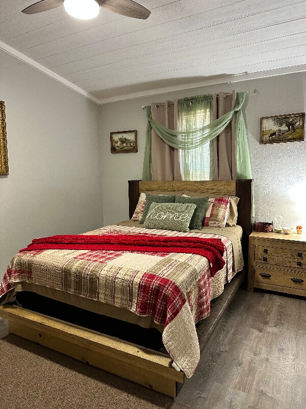 Building Photo - 344 TX-21