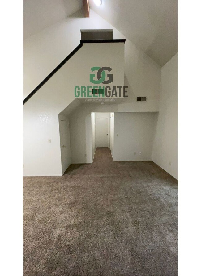 Building Photo - 3517 Woodglen Dr