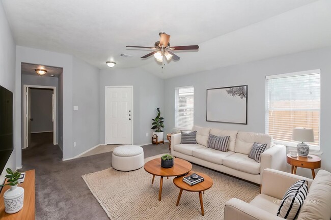 Building Photo - 20735 Dewberry Creek Ln
