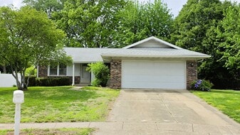 Building Photo - 3013 Barrybrook Ct