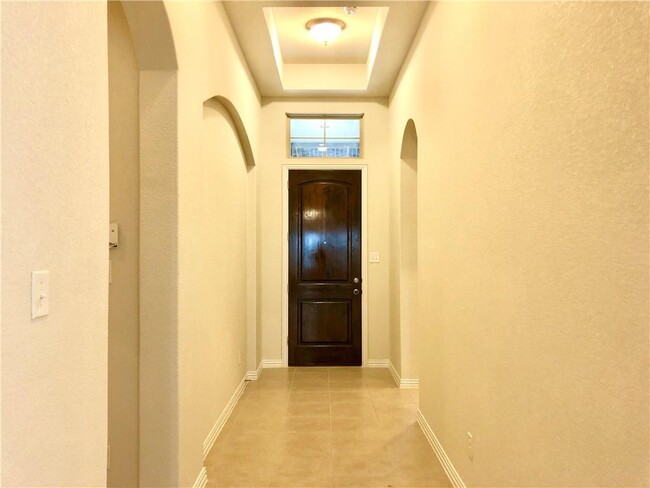 Building Photo - 509 Vista Gardens Dr