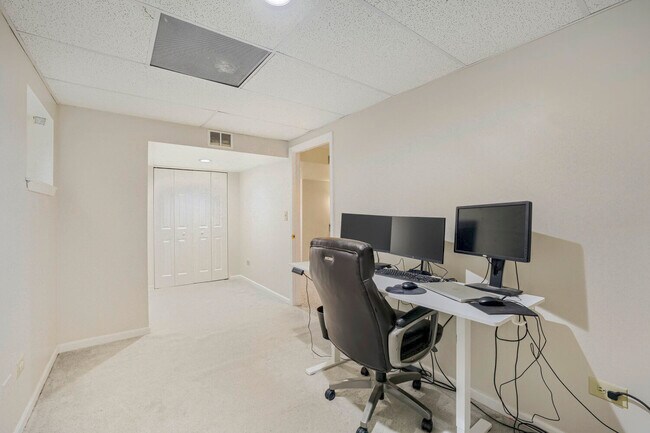 Building Photo - 1526 Almaden Ln