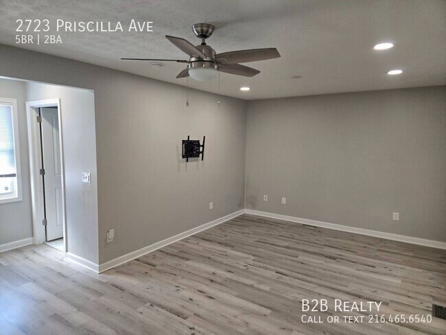 Building Photo - 2723 Priscilla Ave