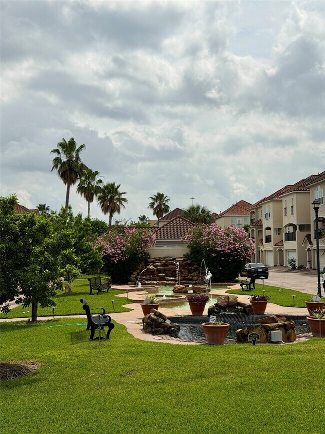 Building Photo - 7202 Harmony Cove