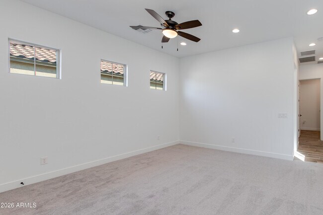 Building Photo - 18888 E Apricot Ln