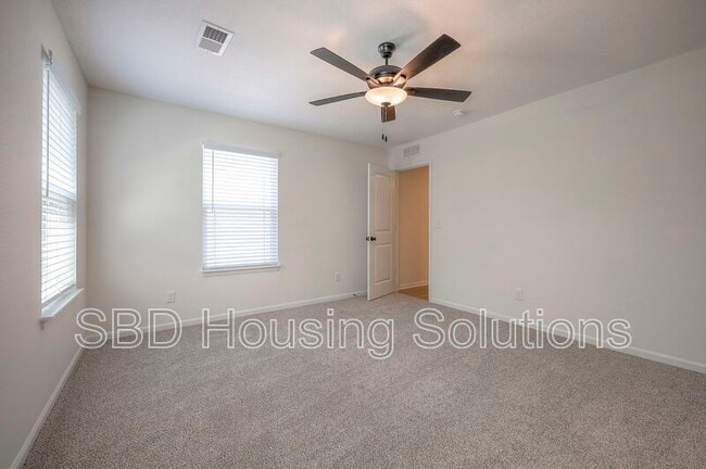 Building Photo - 9037 E 85th Pl