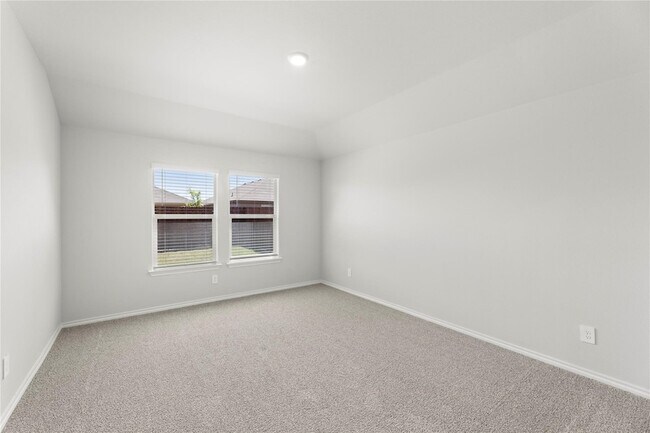 Building Photo - 317 Bent Oak Dr