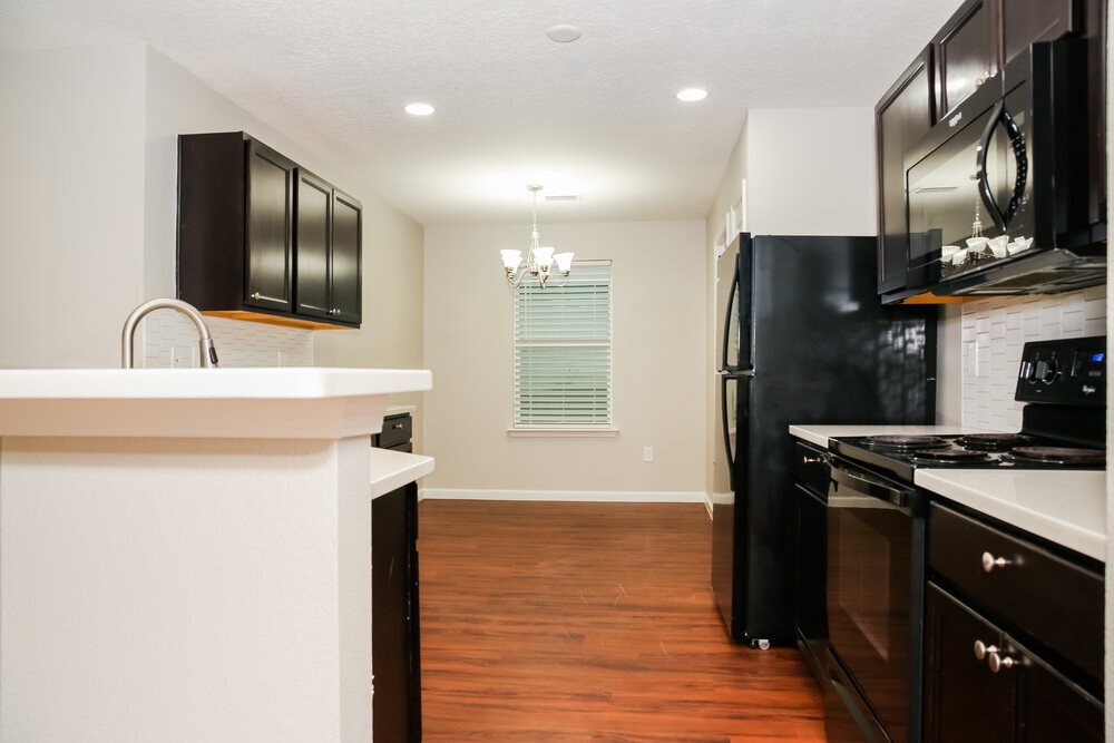 Building Photo - 77837 Lumber Creek Blvd
