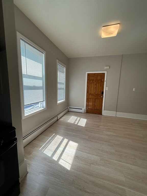 Building Photo - 613 Durfee St