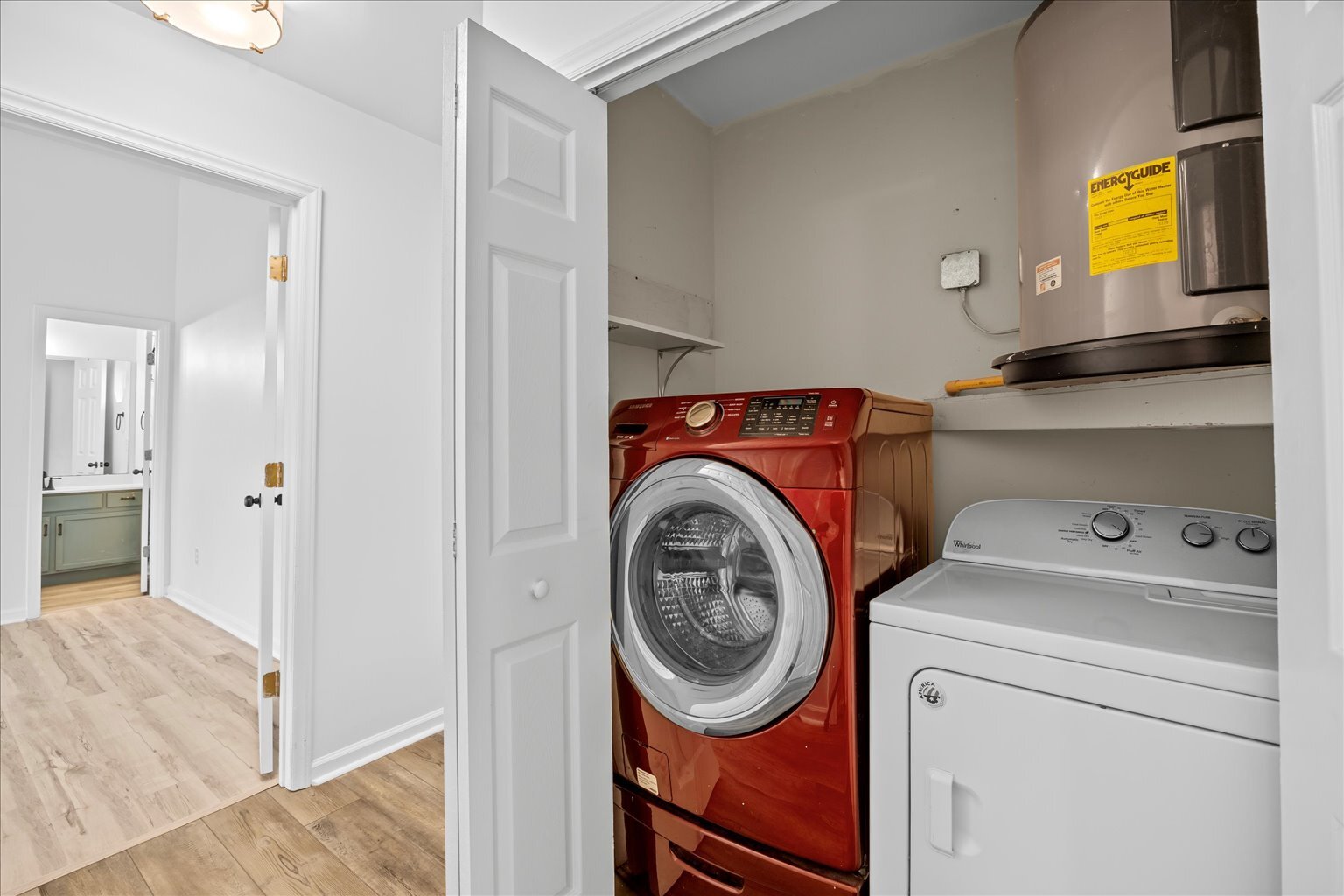 Laundry Room - 2204 Loblolly Ct