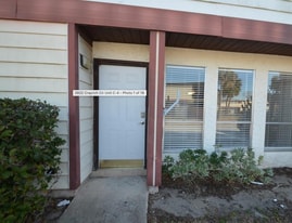 Building Photo - 3922 Crayrich Cir