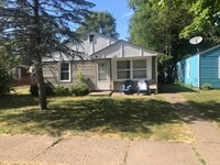 Building Photo - 821 Roosevelt St