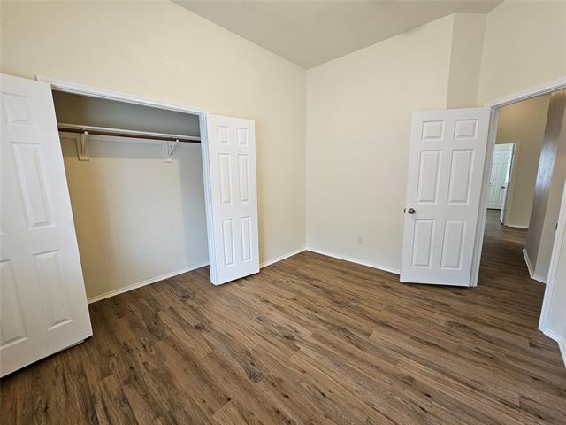 Building Photo - 4320 Palmdale Dr