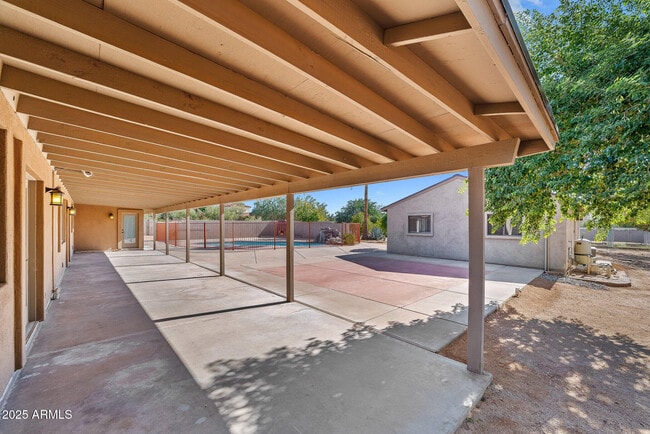 Building Photo - 6039 E Skinner Dr