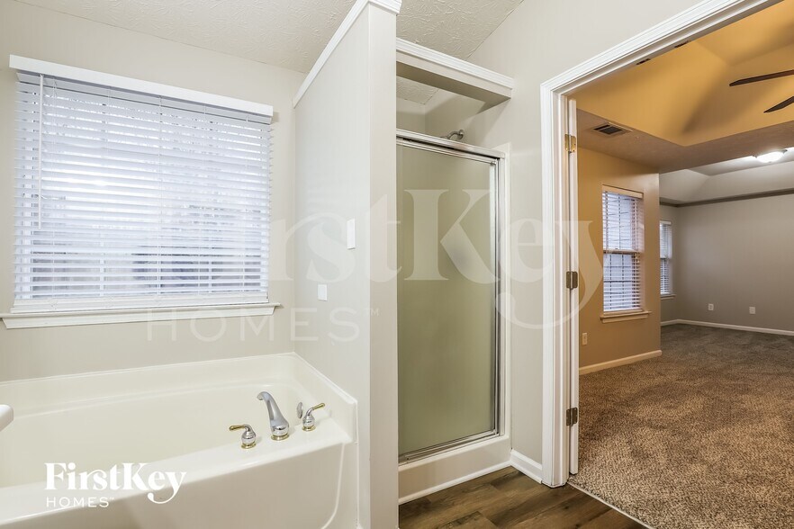 Building Photo - 4060 Plantation Mill Dr