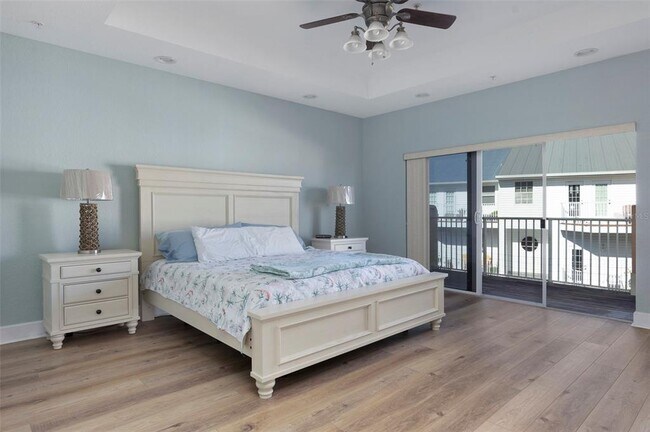 Building Photo - 130 164th Ave