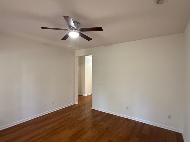 Building Photo - 7033 Somerset Springs Dr