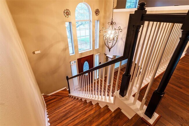 Building Photo - 14407 Eastern Redbud Ln