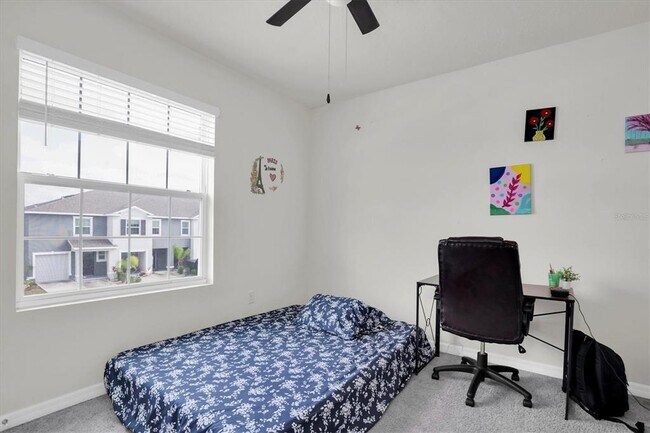 Building Photo - 2917 Suncoast Plains Dr