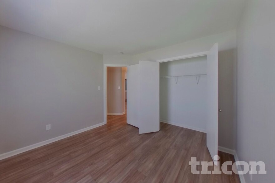 Building Photo - 1701 Gordon Walters Dr