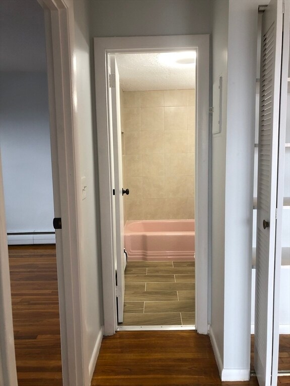 Building Photo - 685 Moody St