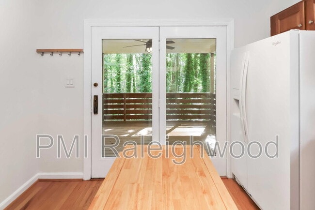Building Photo - 311 Dansk Ct