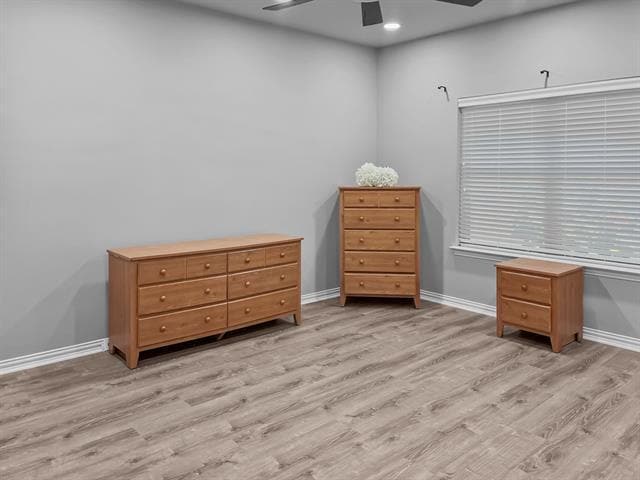 Building Photo - 673 W Talon Dr