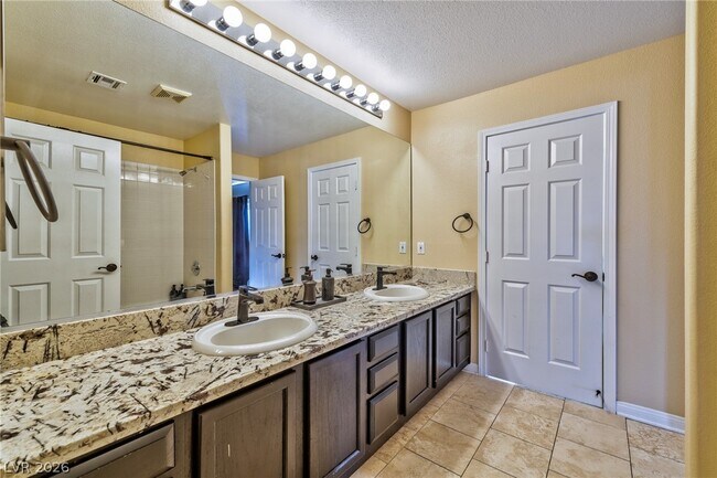 Building Photo - 8971 Rolling Rock Dr