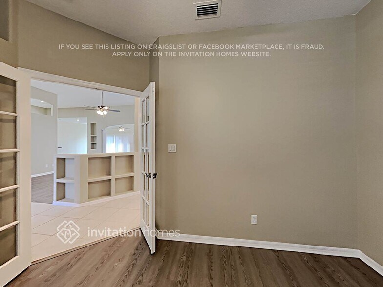 Building Photo - 2241 Brightwood Cir