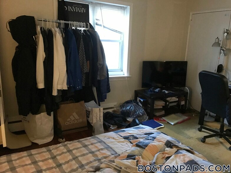 Building Photo - 1 President Terrace