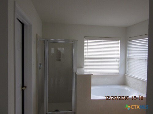 Building Photo - 3023 Sundance Dr