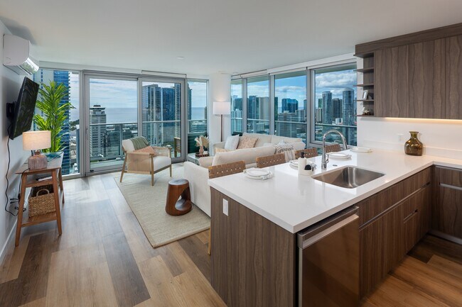 Building Photo - 1500 Rycroft St