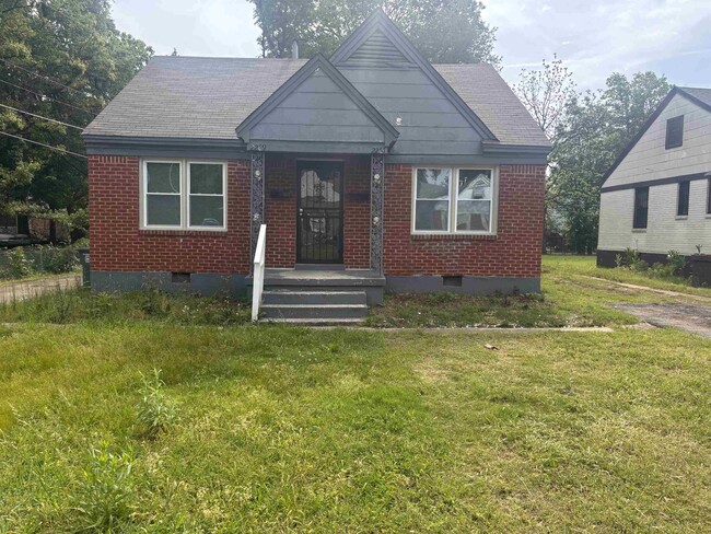 Primary Photo - 2269 Longstreet Dr