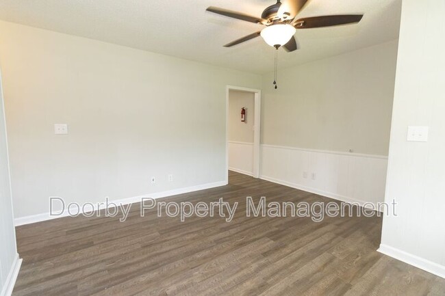 Building Photo - 1418 Baggett Rd