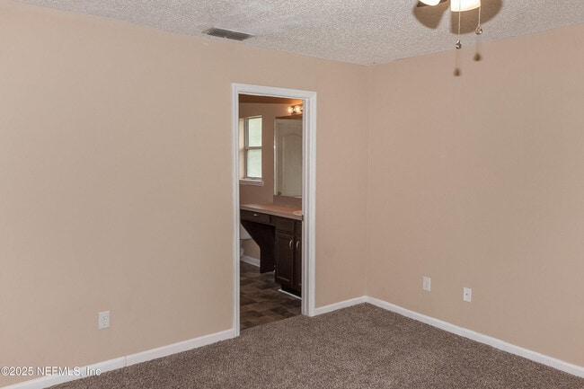 Building Photo - 1282 Summit Oaks Dr E